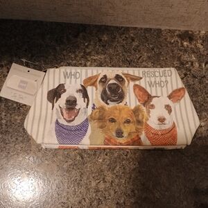 Who Rescued Who Rescue Dogs Cosmetic Bag (Medium)